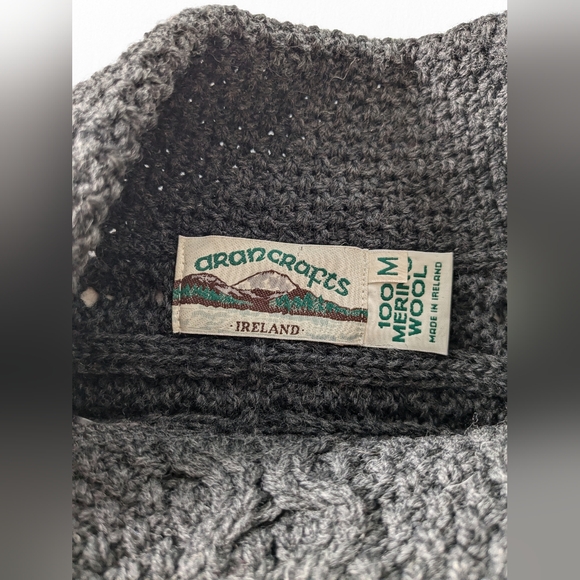 ARAN CRAFTS Merino Wool Cardigan - Picture 4 of 8